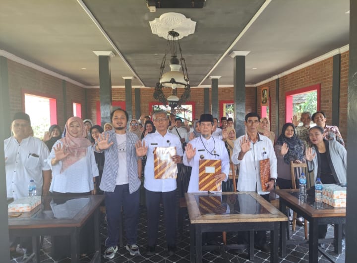 Penandatanganan Komitmen Kesepahaman tentang Kalurahan Ramah Perempuan dan Peduli Anak KRPPA